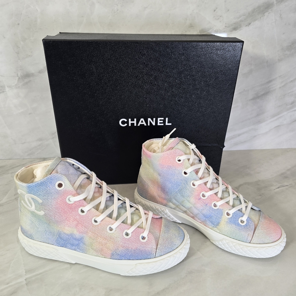 Chanel Colorful Sneakers - Picture 4 of 10